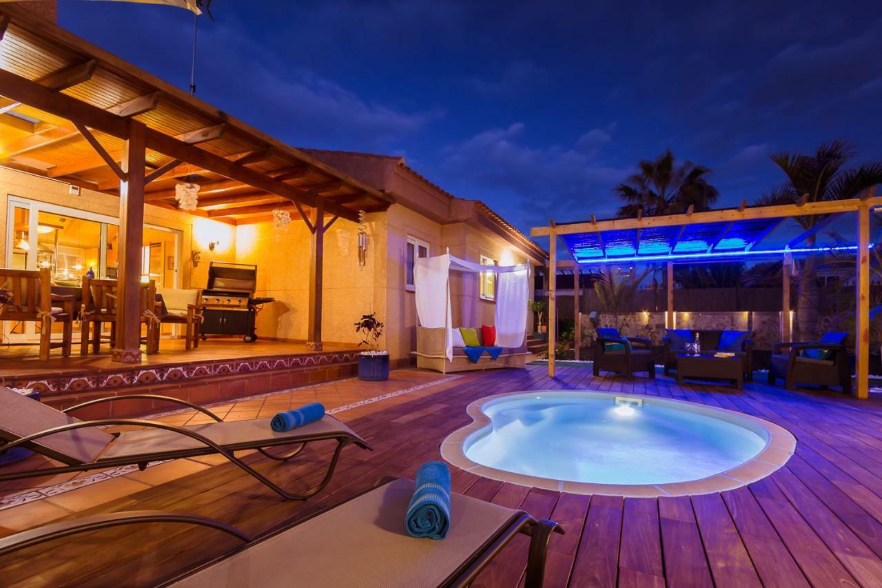 Villa Hibiscus Centrum Corralejo Beach Private Pool Family المظهر الخارجي الصورة